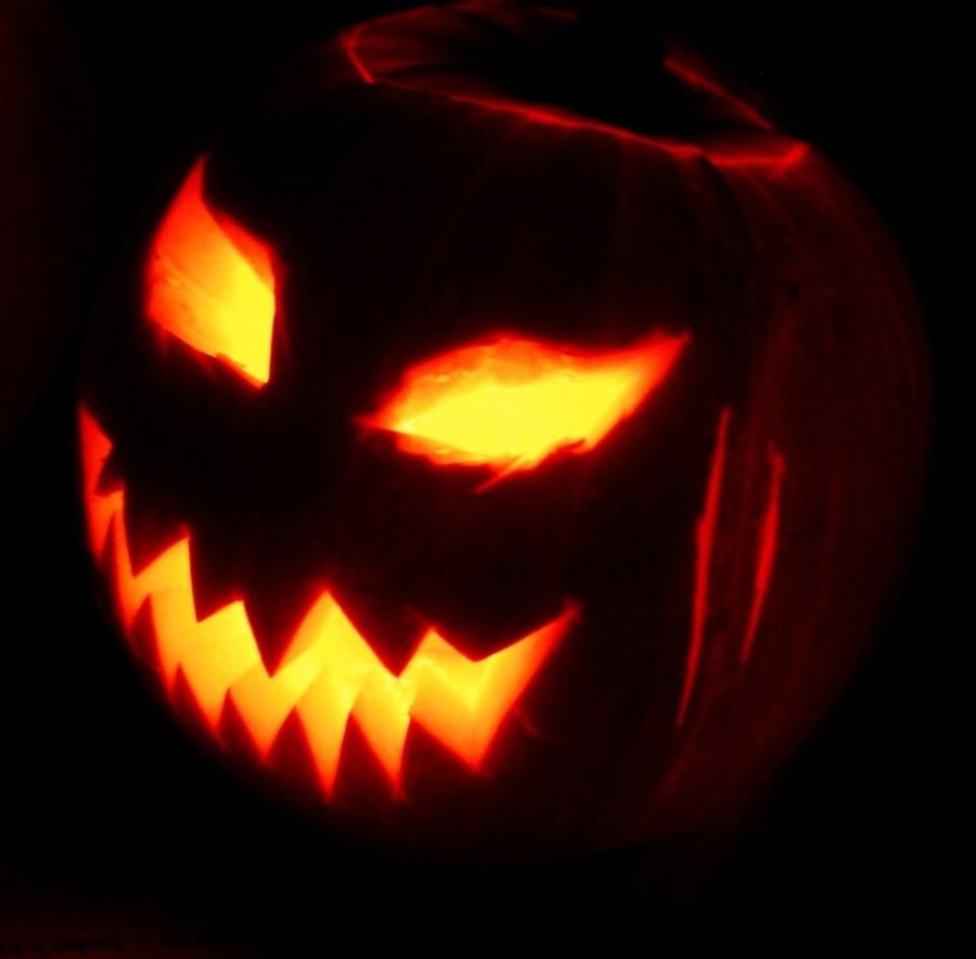Glowing jack-o’-lantern